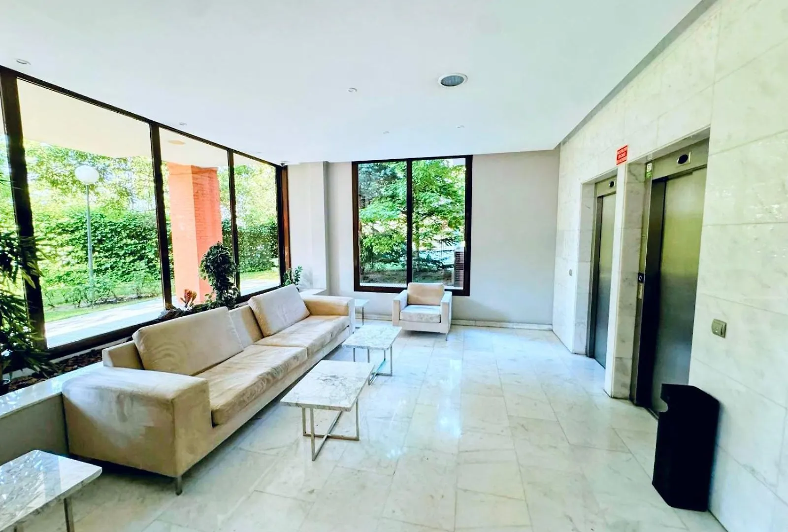 Airport Madrid Plenilunio Suites Green By Bebalmy Apartment